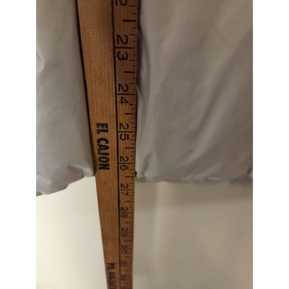 Eddie Bauer Womens L 650 Down Packable Lightweight Jacket Puffer Coat Silver - Picture 9 of 10